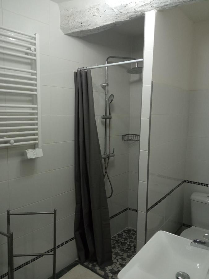 Studio Tout Confort En Provence Mont Ventoux. 贝端 外观 照片